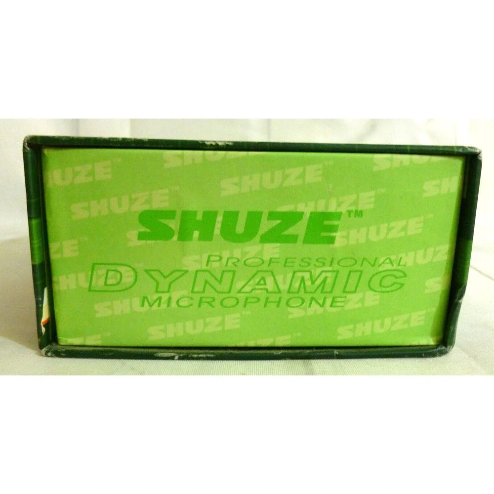 Shuze SH-922 - Professional Diamond Dynamic Microphone - Wired - Clean